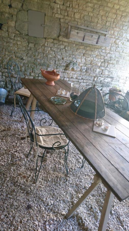 Fig Tree Barn Apartment Gibourne Exterior foto